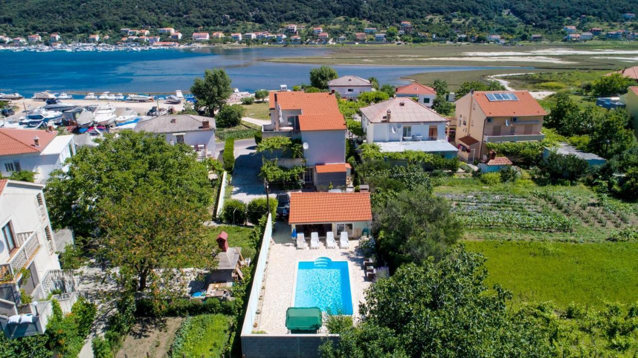 Family Friendly Apartments With A Swimming Pool Supetarska Draga - Donja, Rab - 2019 Buitenkant foto