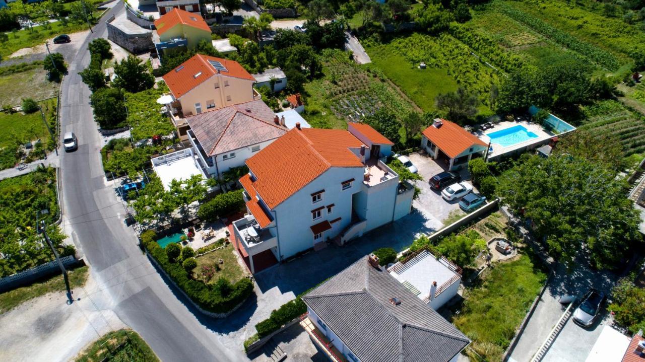 Family Friendly Apartments With A Swimming Pool Supetarska Draga - Donja, Rab - 2019 Buitenkant foto