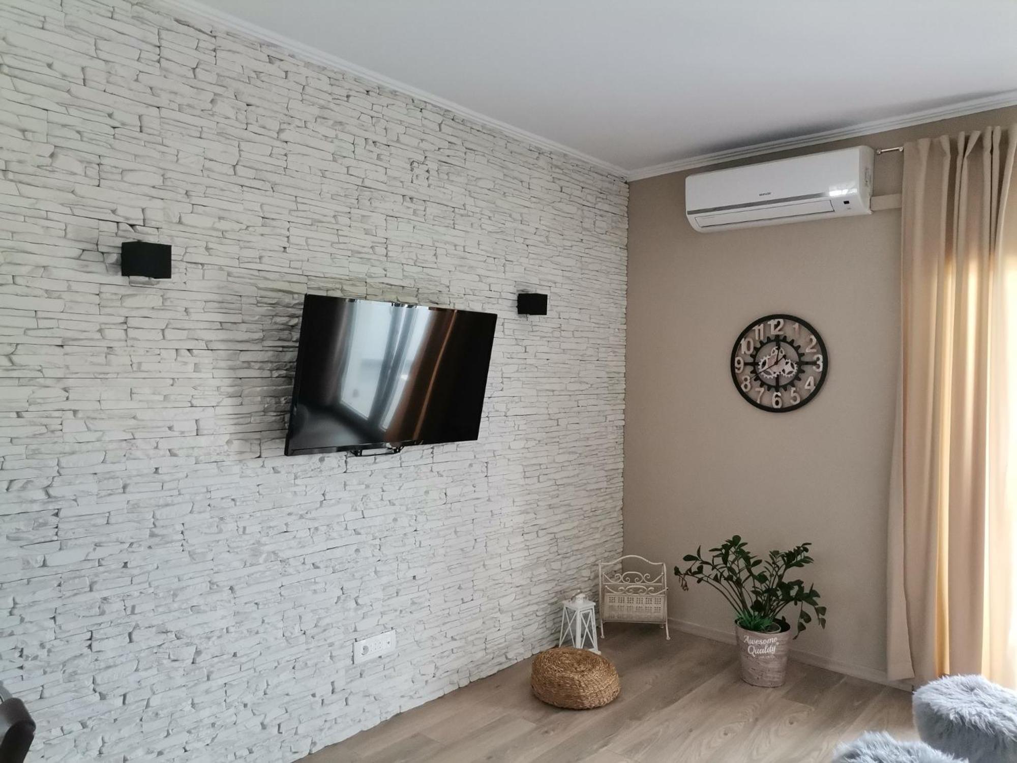 Family Friendly Apartments With A Swimming Pool Supetarska Draga - Donja, Rab - 2019 Kamer foto