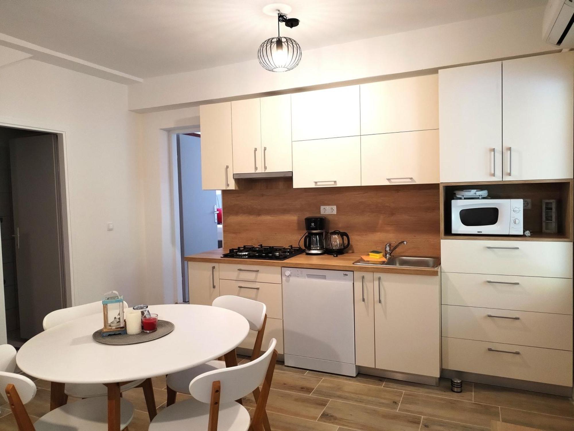 Family Friendly Apartments With A Swimming Pool Supetarska Draga - Donja, Rab - 2019 Buitenkant foto