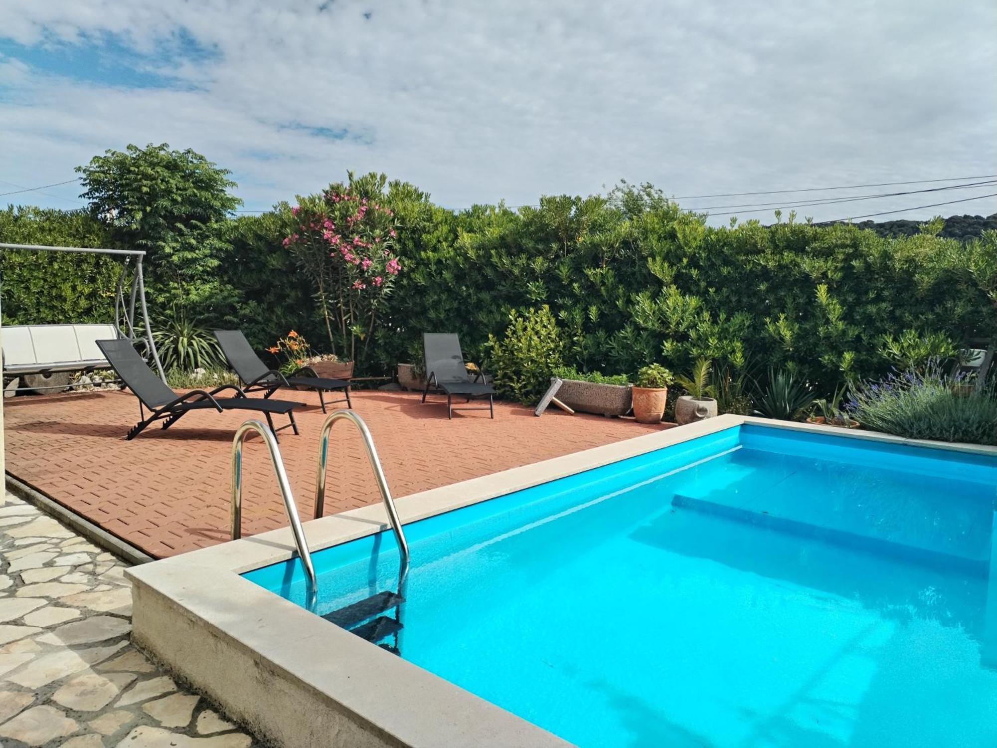 Family Friendly Apartments With A Swimming Pool Supetarska Draga - Donja, Rab - 2019 Buitenkant foto